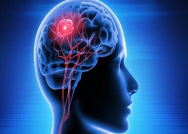 মস্তিষ্ক নিজেই নিজেকে ভক্ষন করছে