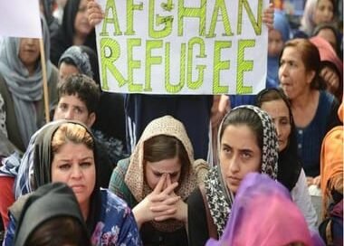 ভারতবর্ষে বর্তমানে কত কোটি শরণার্থী রয়েছে?